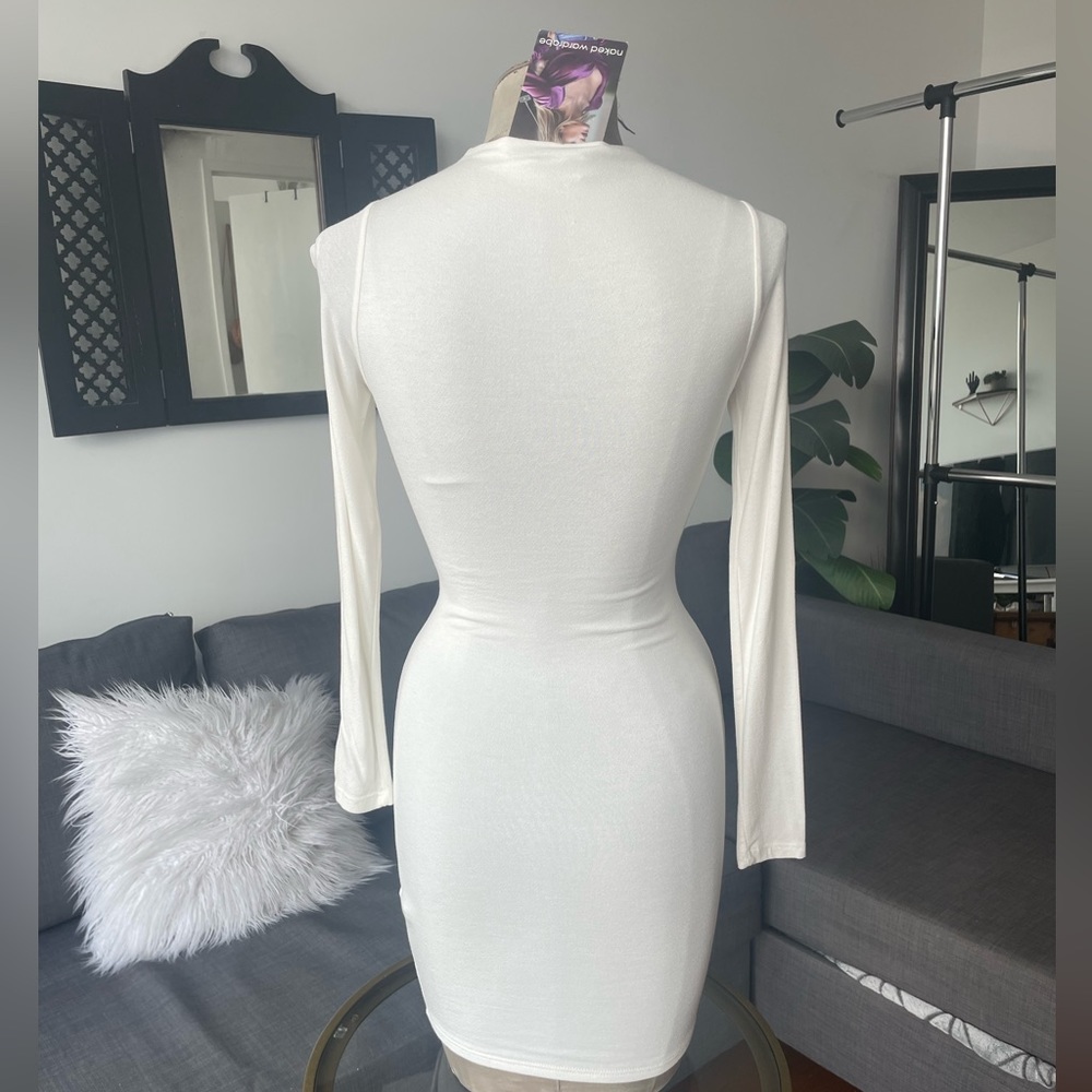 NEW Naked Wardrobe double lined ivory hourglass dress - Picture 3 of 4